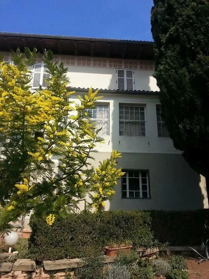 Vintage Villa Magnolia Πούλα Πανσιόν